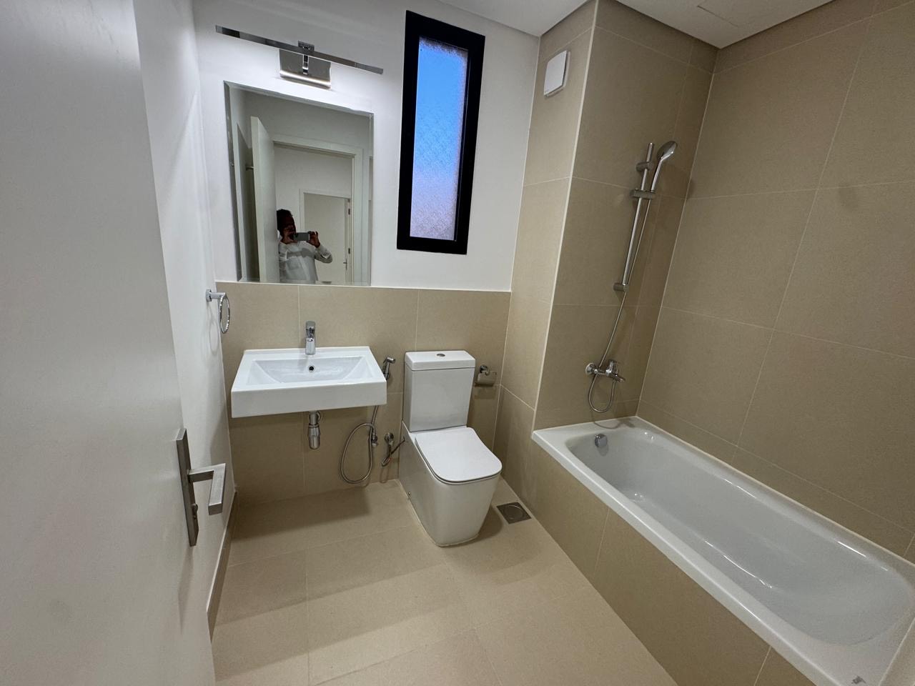 *🏡 Modern Townhouse for Rent in Sedra (Roshn) – Stylish & Family-Friendly 🌟*